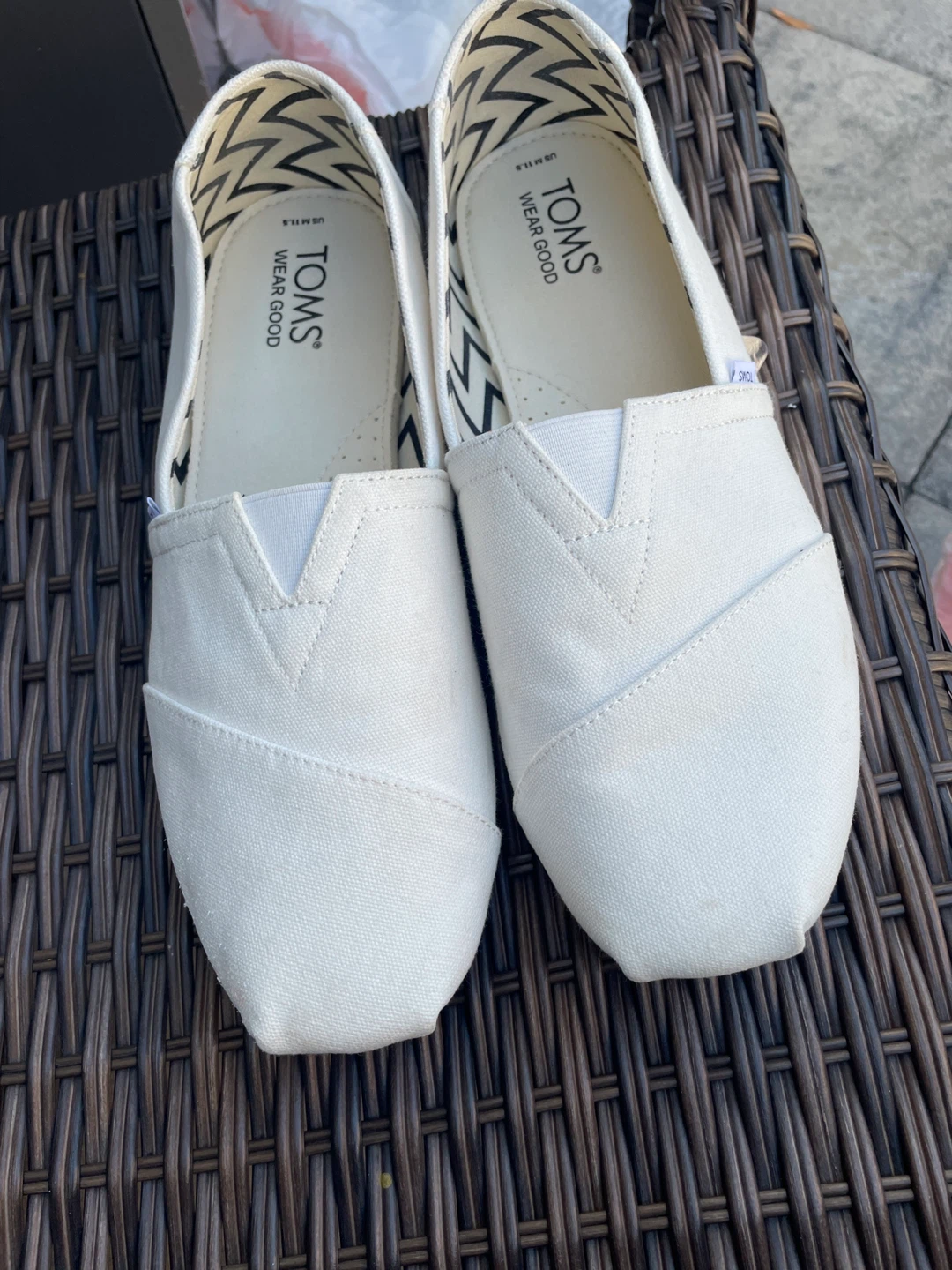 TOMS Wear Good White Canvas Shoes - US Mens 11.5 - photo 2
