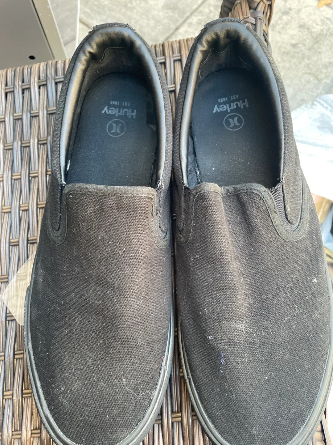 Hurley Black Slip-On Shoes image indicator(2)