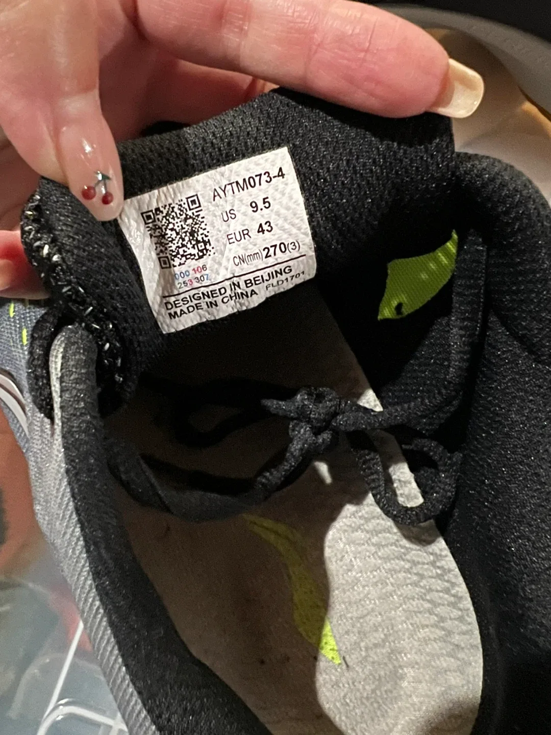 Li-Ning Badminton Shoes - US 9.5 image indicator(3)