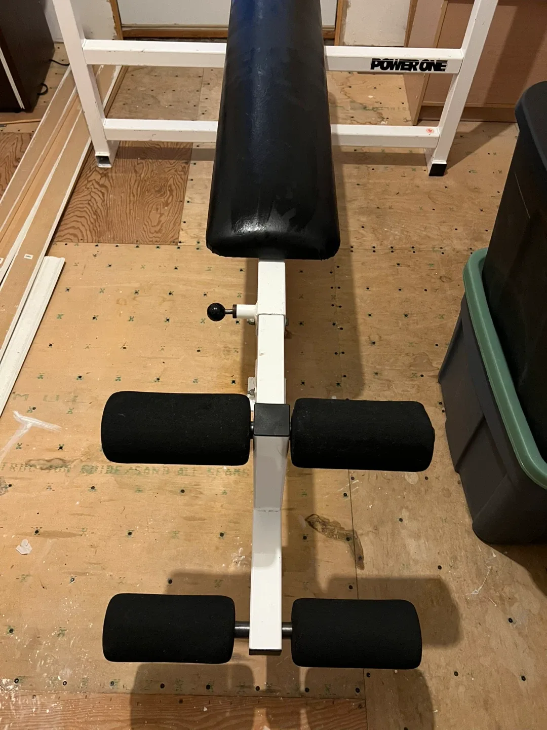 Power One Weight Bench image indicator(4)