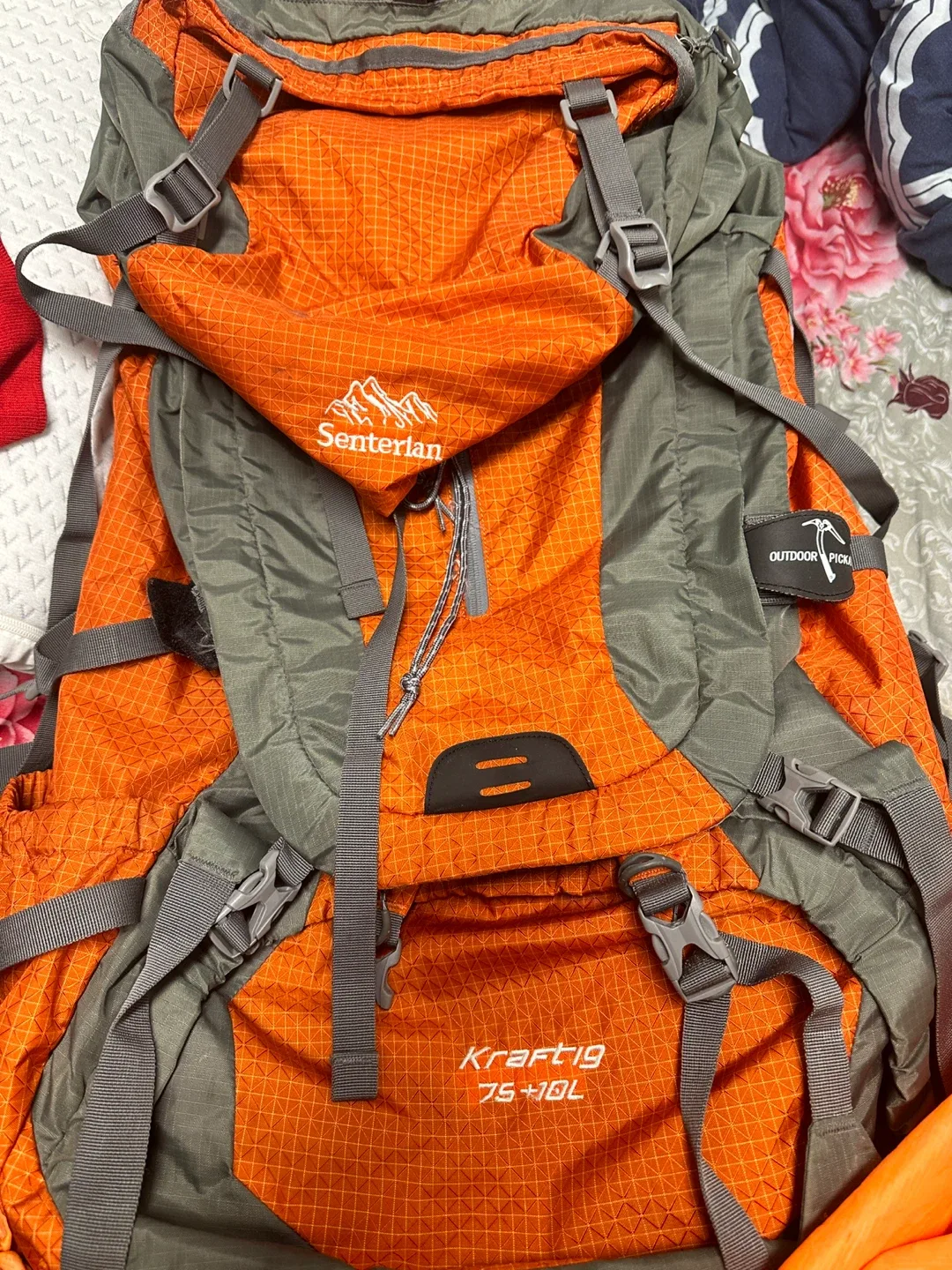 Senterlan Kraftig 75+10L Backpack image indicator(2)