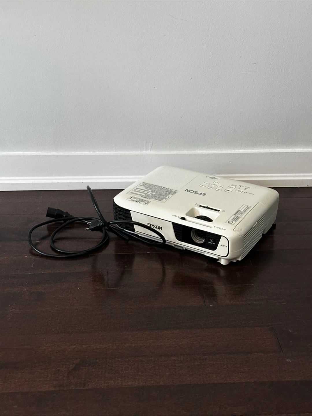 Epson Home Cinema 640 Projector - photo 2