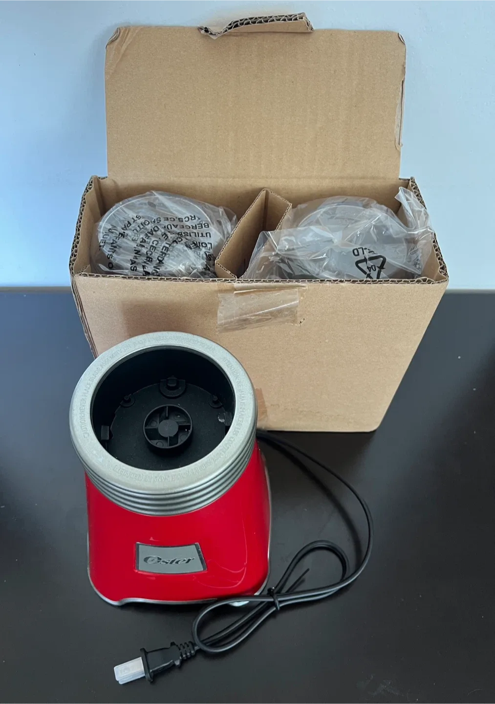 New Oster Blender/Mélangeur BLSTPB-BALL - Red image indicator(4)