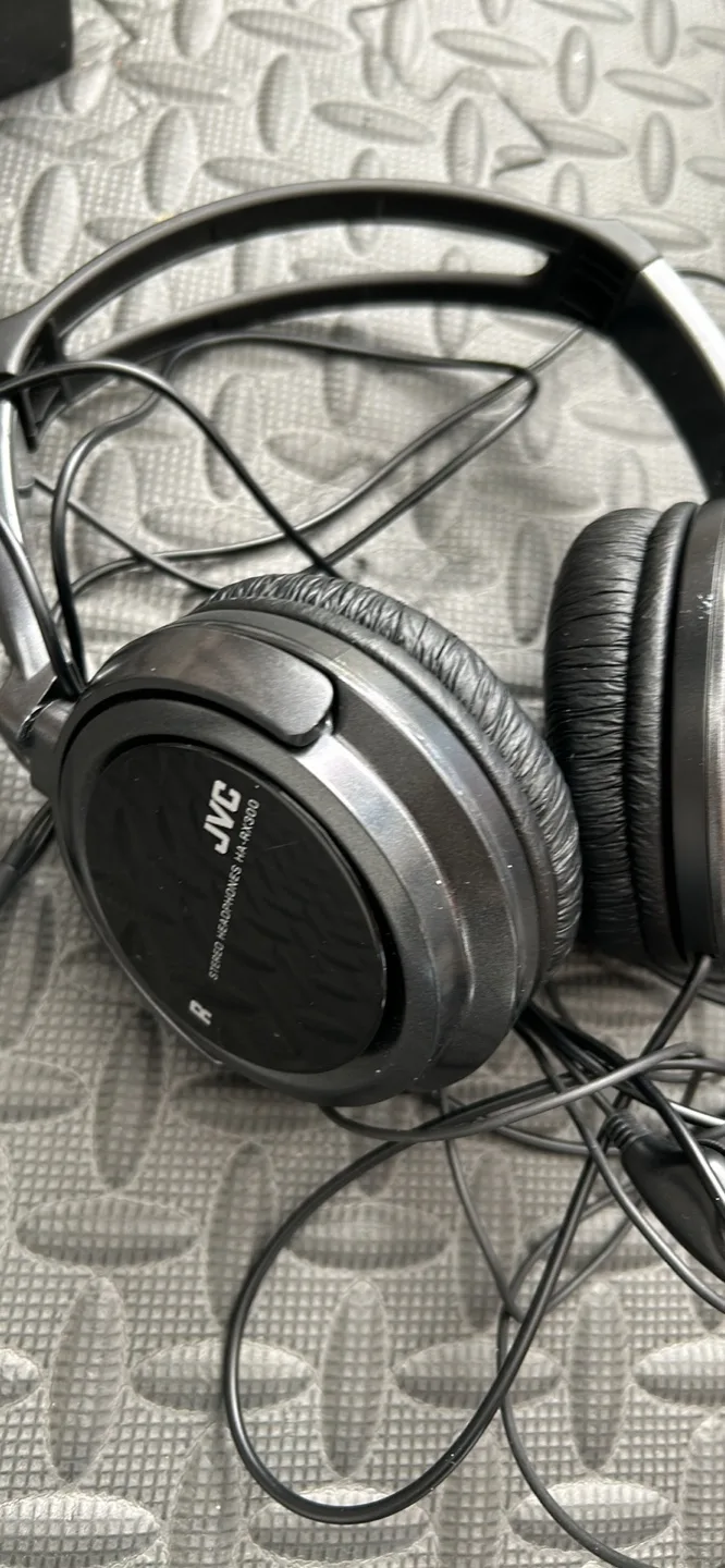 JVC HA-RX300 Stereo Headphones - Great Sound! image indicator(3)