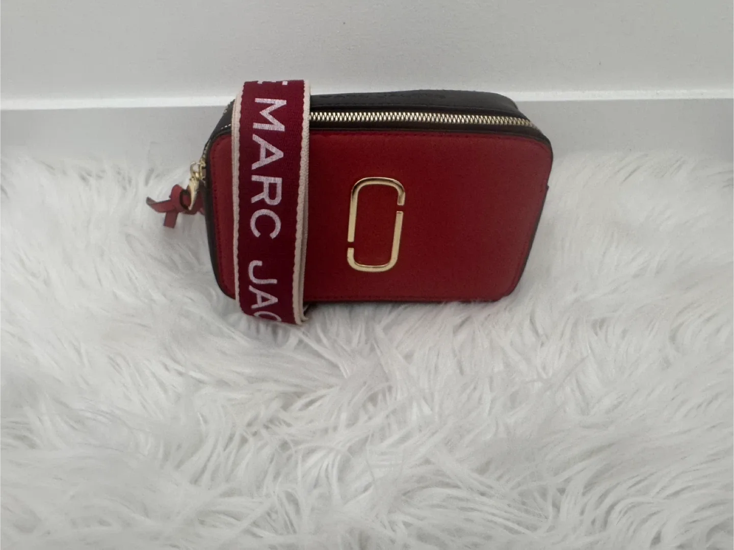 Marc Jacobs Snapshot Camera Bag - Red/Black image indicator(6)