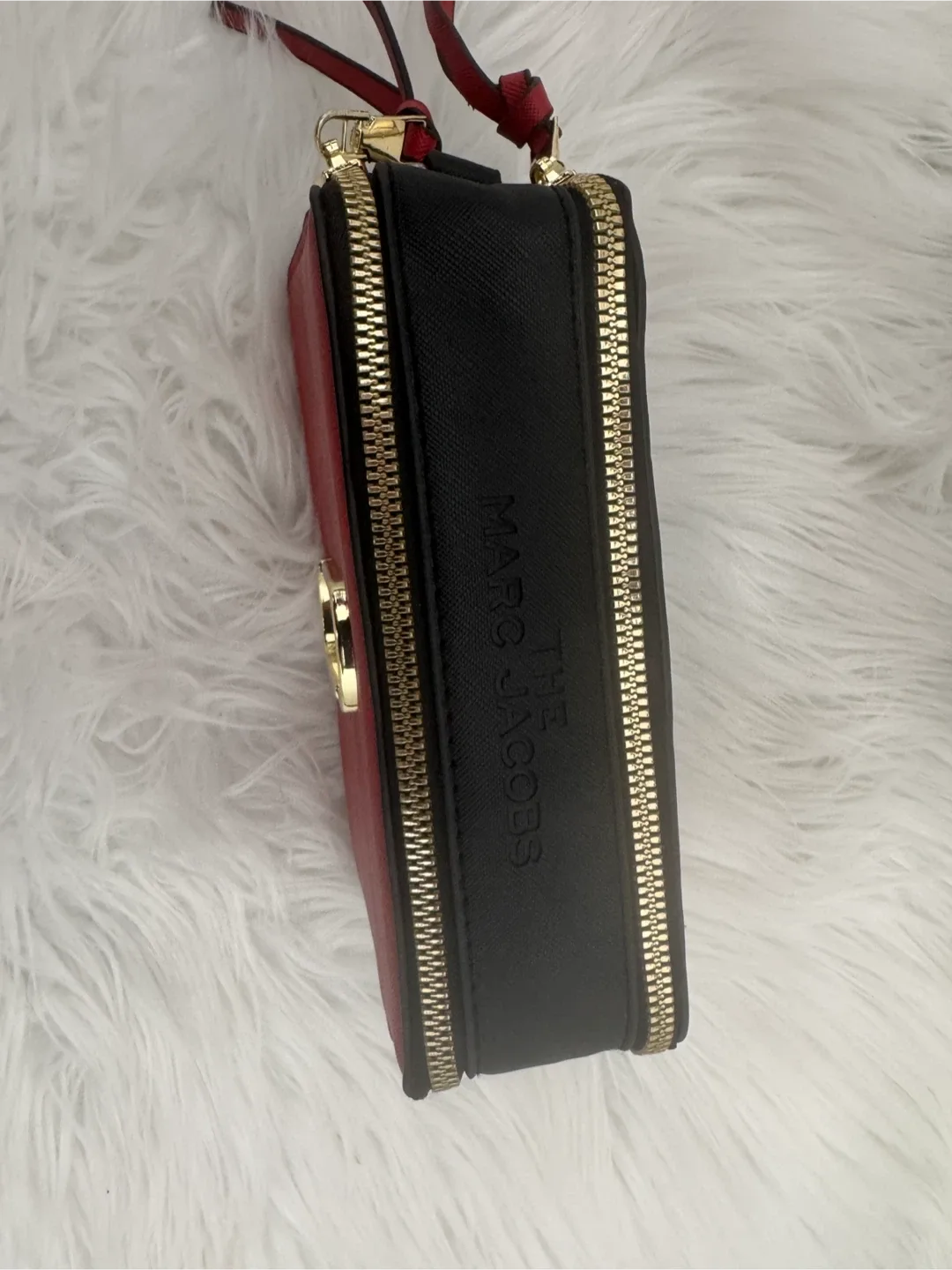 Marc Jacobs Snapshot Camera Bag - Red/Black image indicator(3)