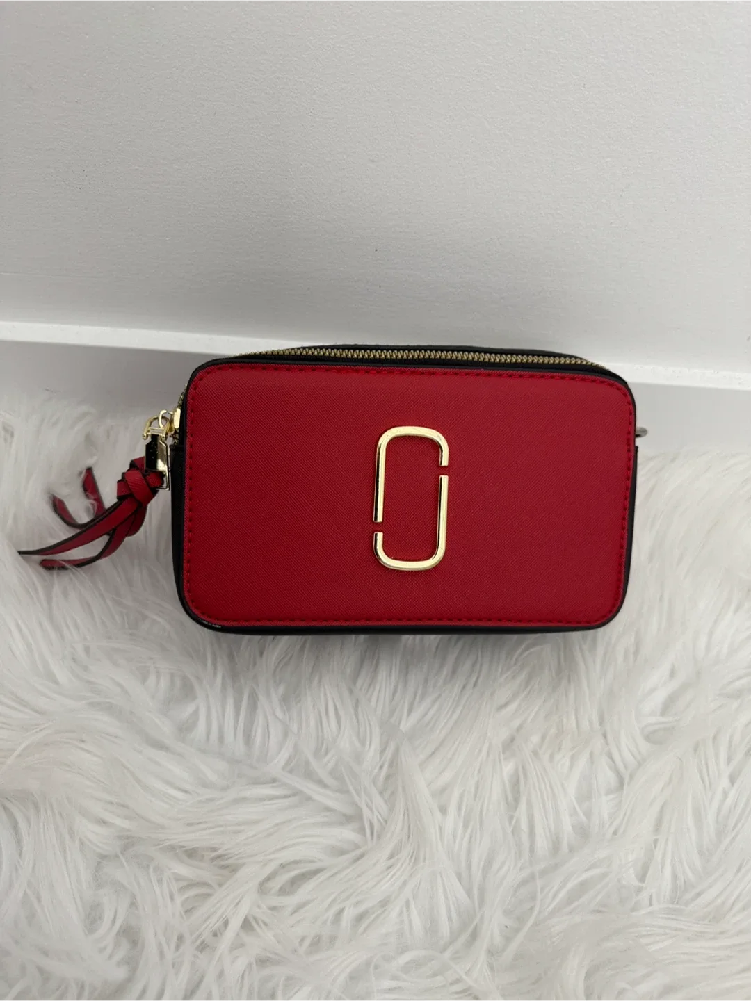 Marc Jacobs Snapshot Camera Bag - Red/Black image indicator(7)