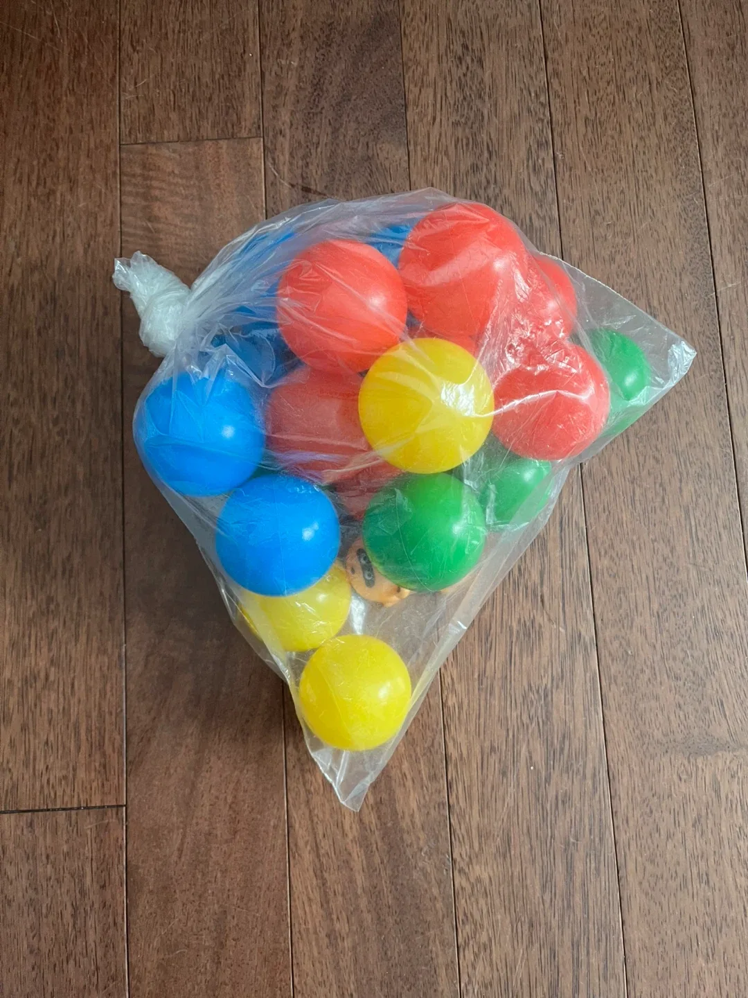 Kids Plastic Balls thumbnail