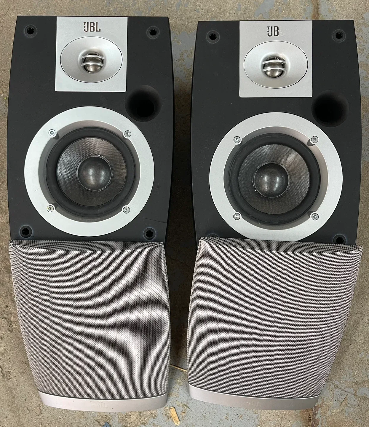 5.1 Home Theatre Setup - Yamaha Definitive JBL image indicator(5)