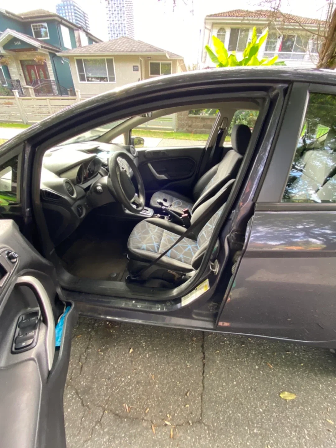 Ford Fiesta SE Hatchback - Great Condition! image indicator(7)