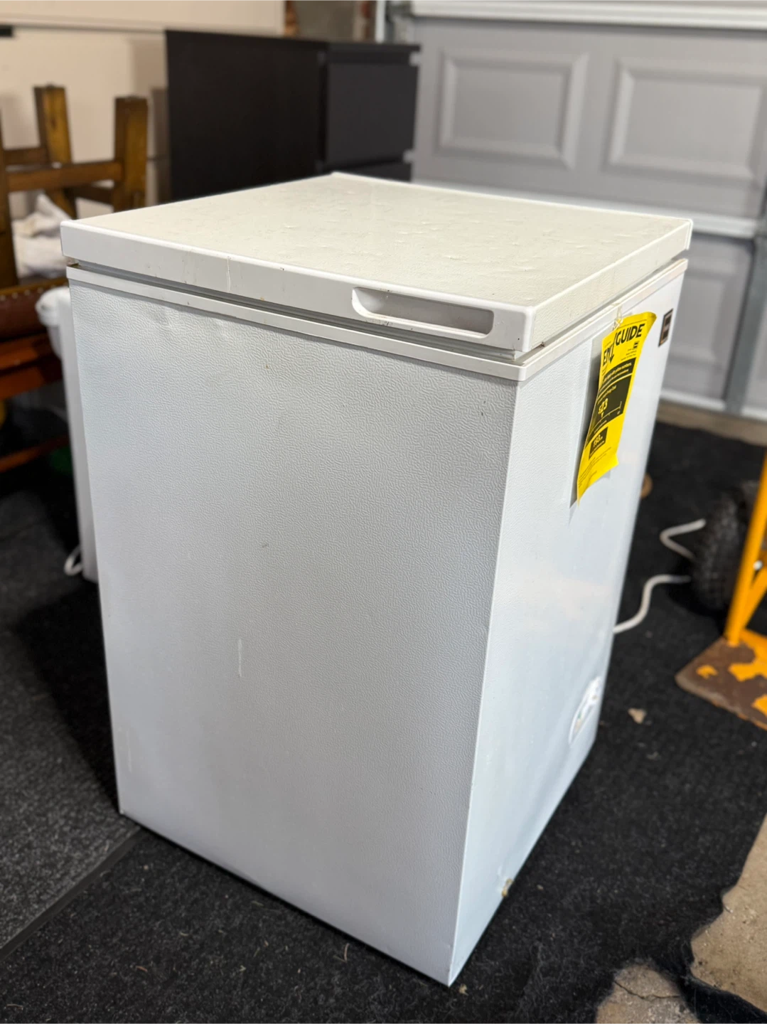 RCA Chest Freezer - photo 4