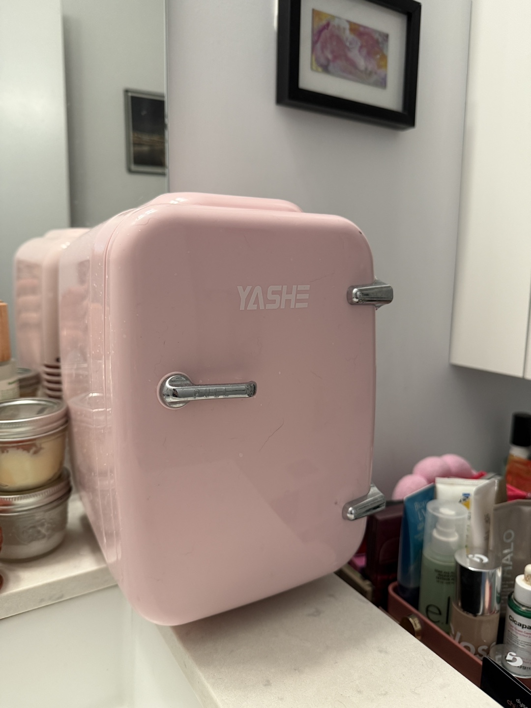 Pink Yashe Mini Skincare Fridge - photo 2