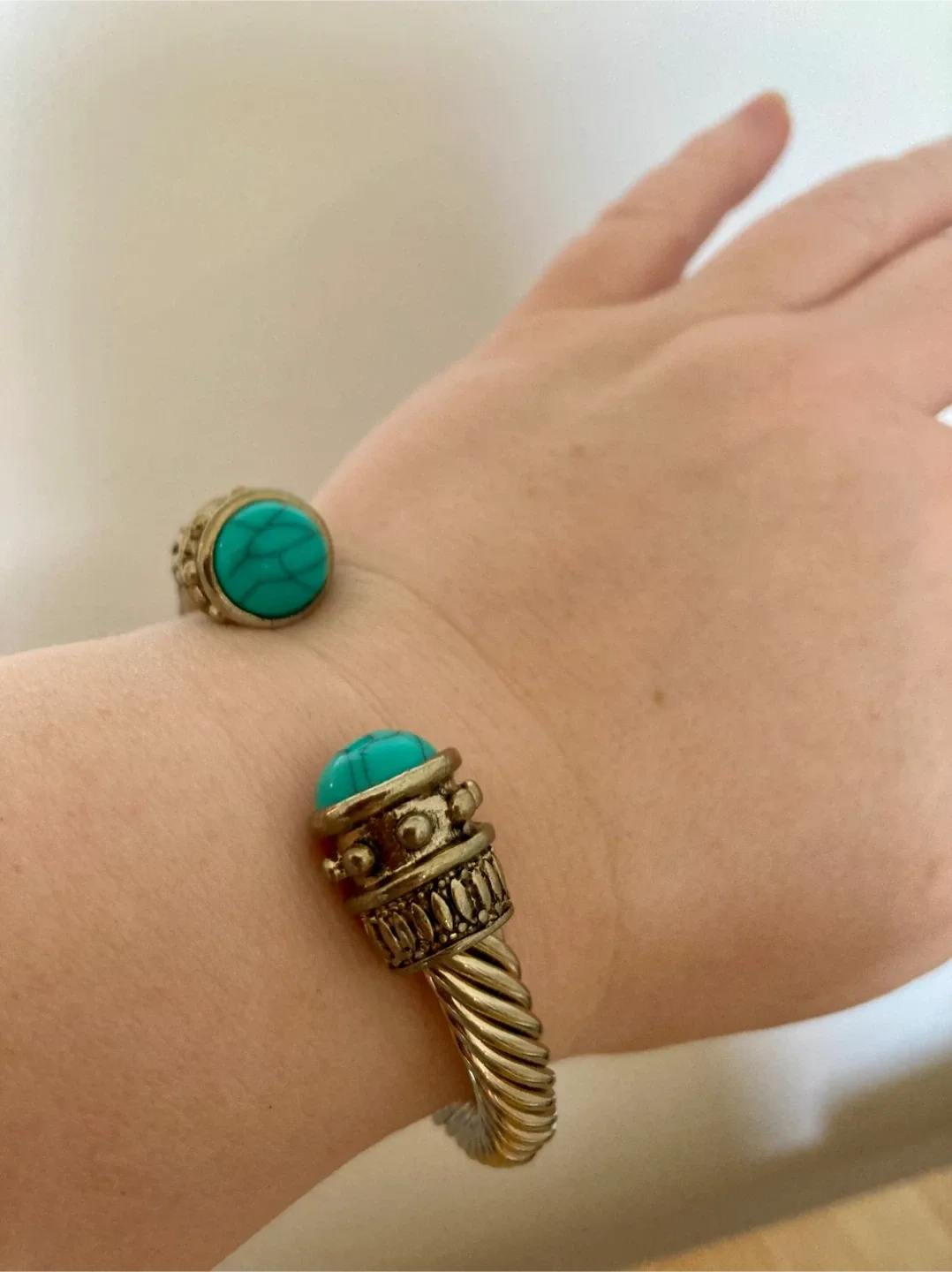 New Silver & Turquoise Bangle image indicator(2)