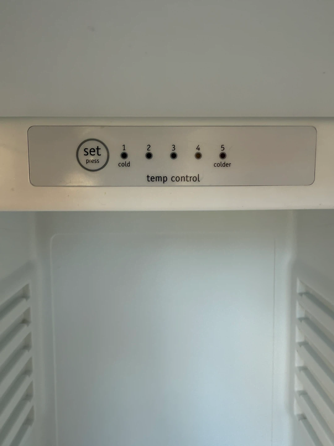 Frigidaire FFET1222QW White Refrigerator - photo 4