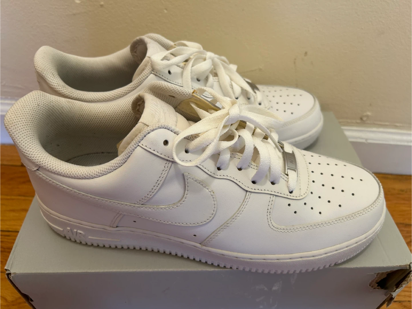 Nike Air Force 1 Low White Size 12 - photo 2