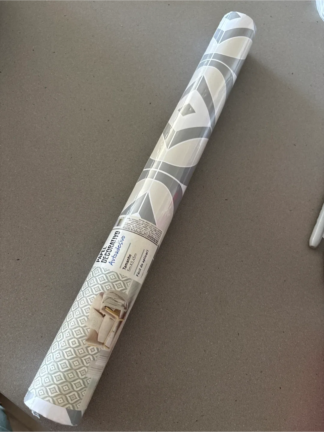 Decorative Self-Adhesive Wallpaper Roll - 5m x 0.45m thumbnail