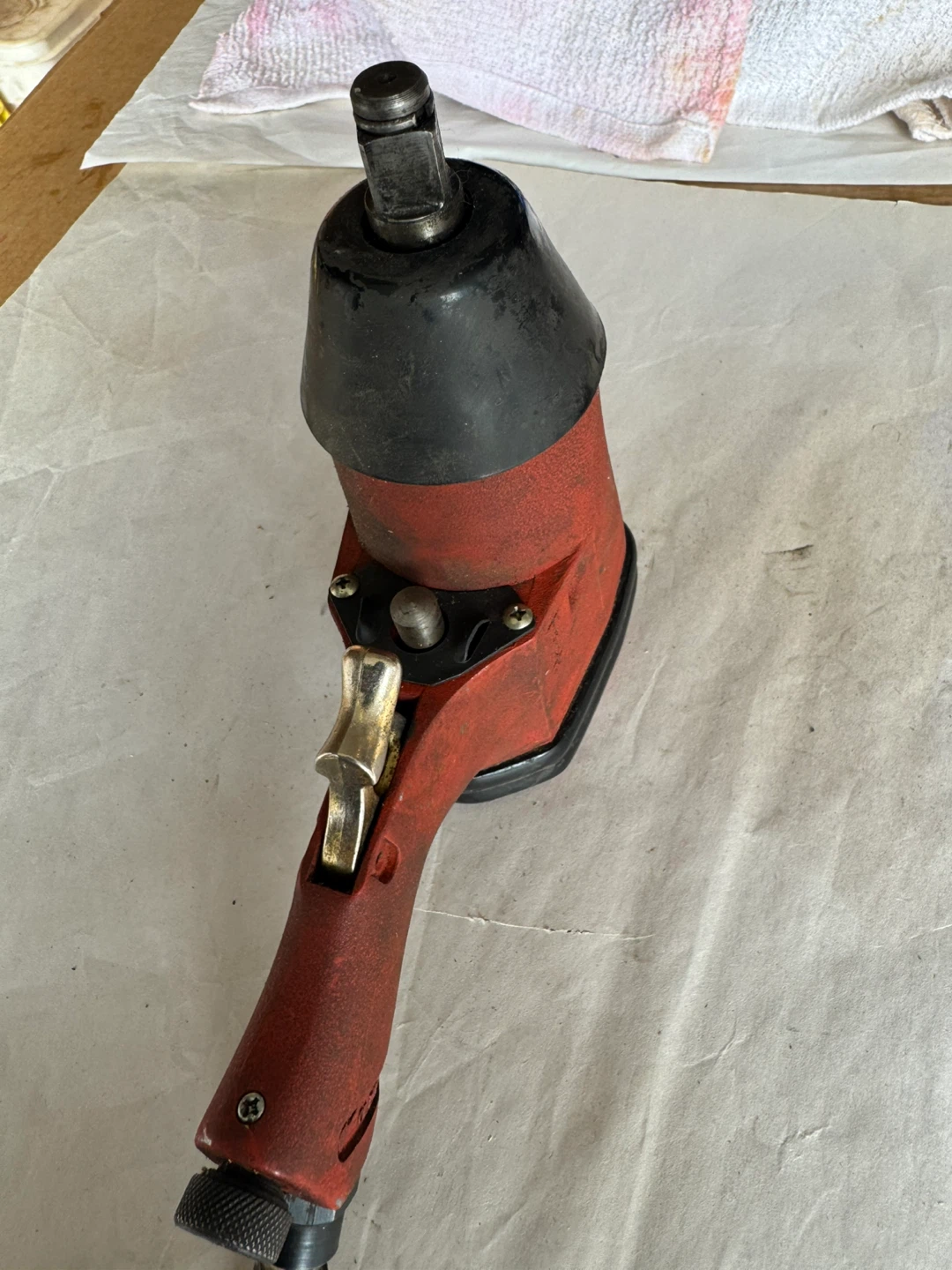 Red Air Impact Wrench - photo 3