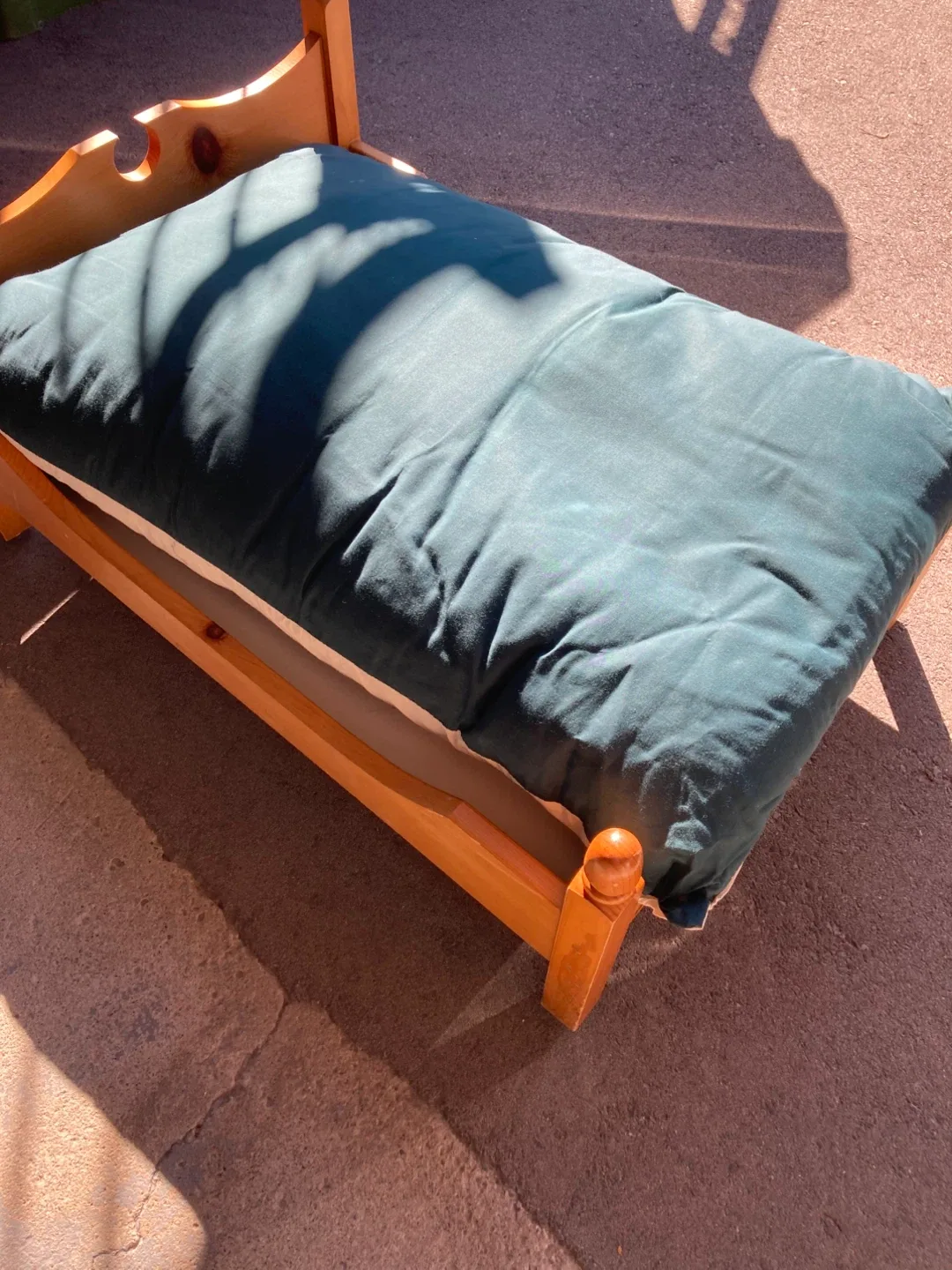 Wooden Dog Bed with Cushion image indicator(3)