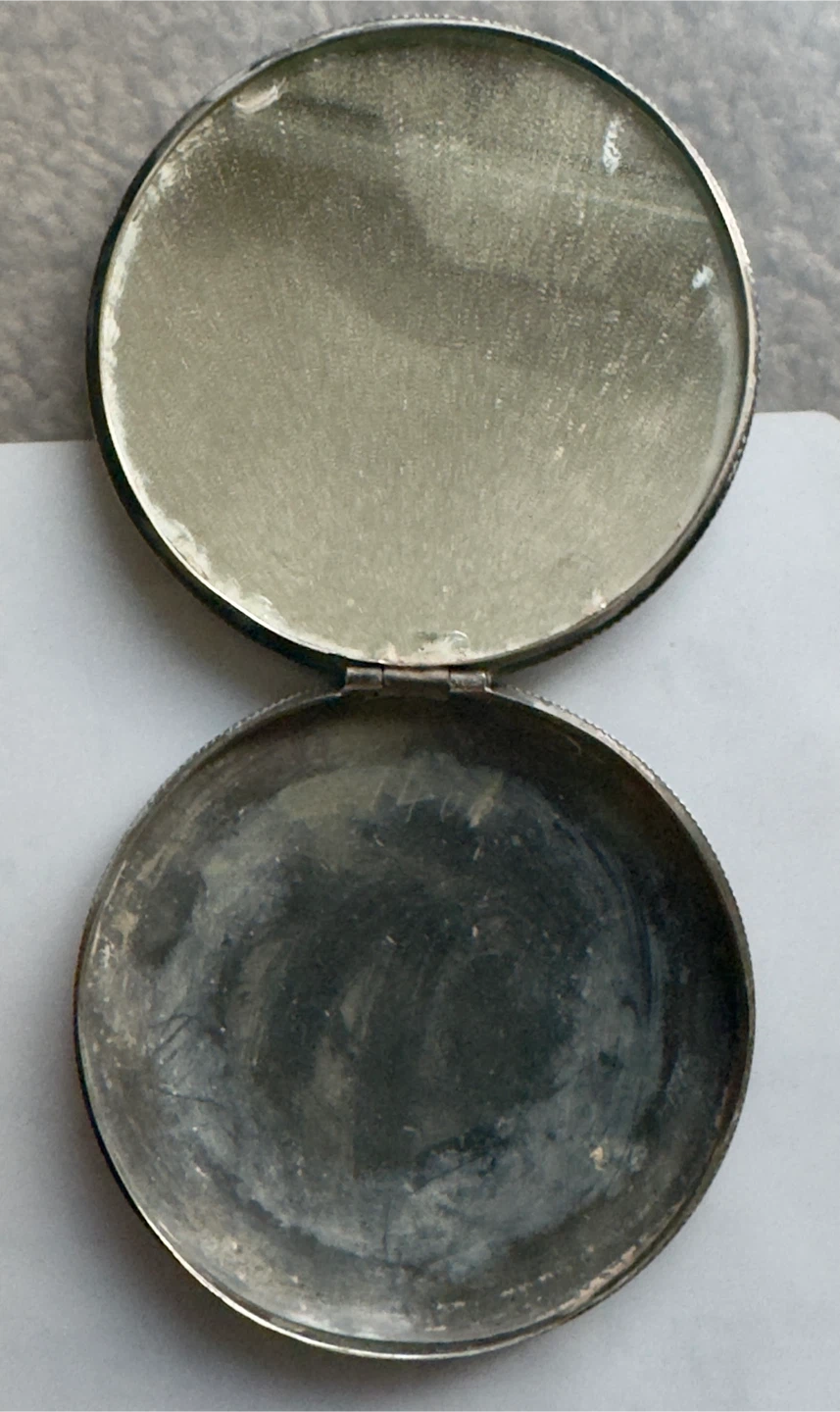 Vintage Silver Compact Mirror - photo 3