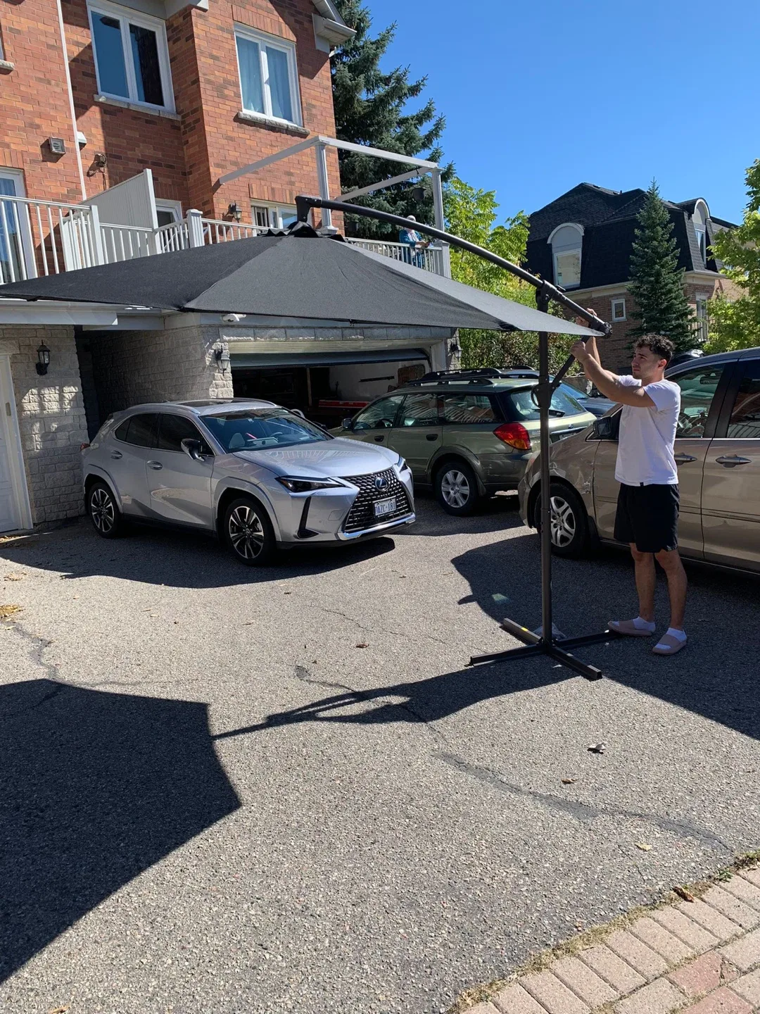 Cantilever Patio Umbrella - Black image indicator(6)