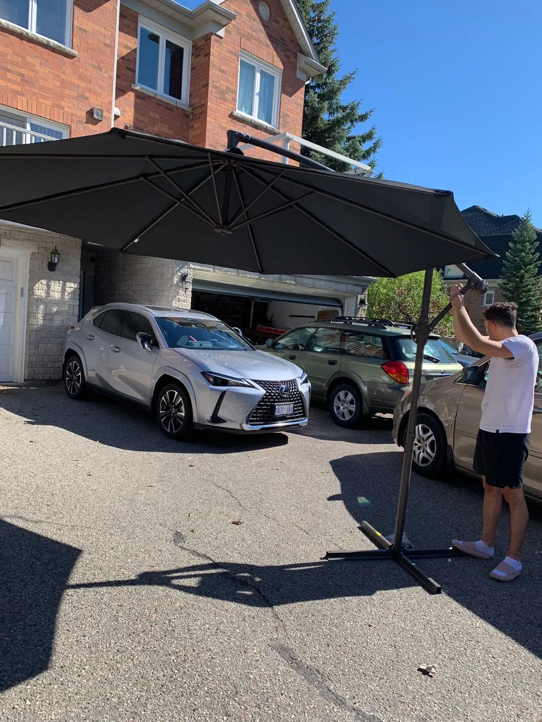 Cantilever Patio Umbrella - Black image indicator(7)