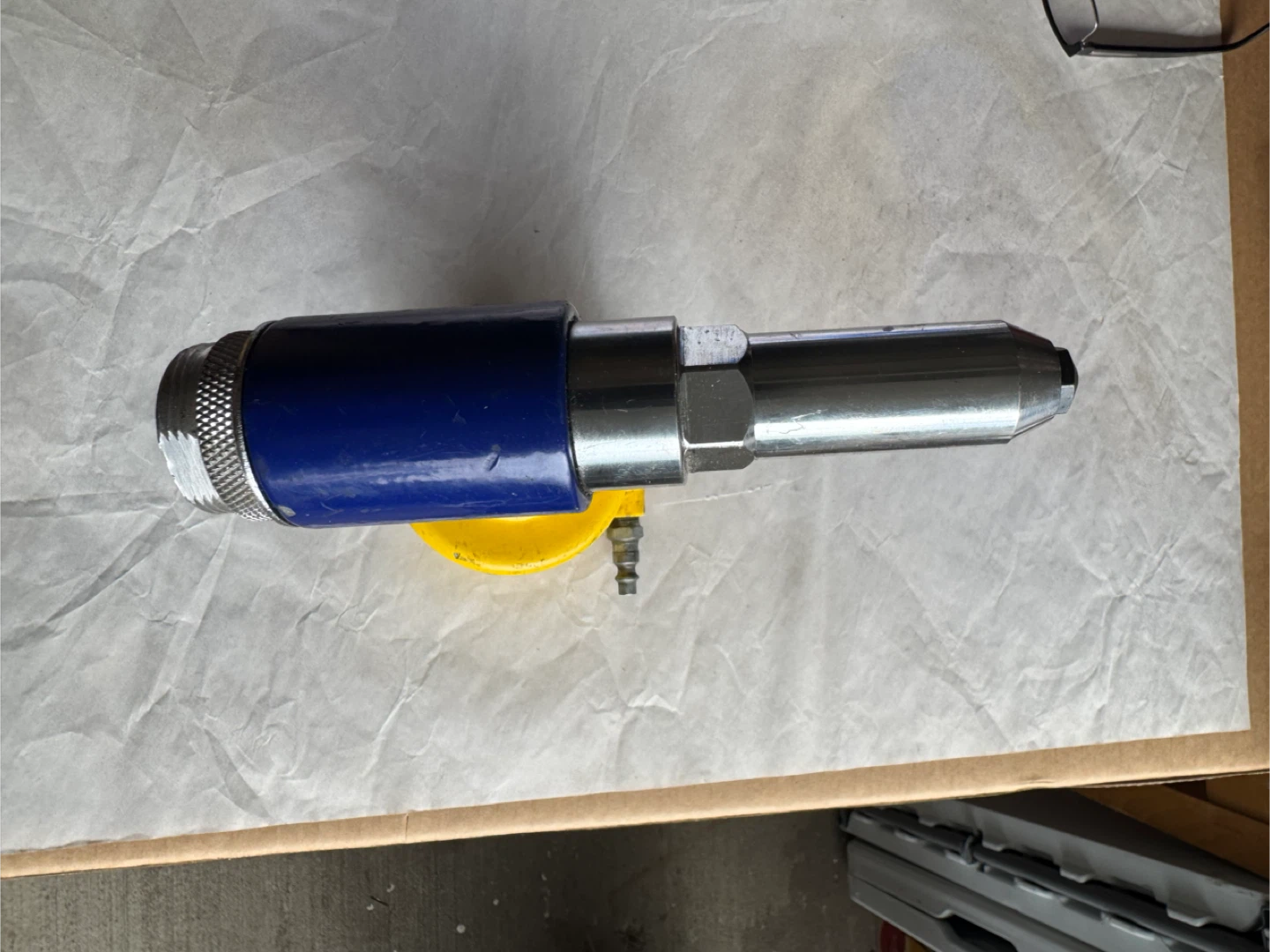 Used Pneumatic Rivet Gun - Yellow & Blue - photo 2