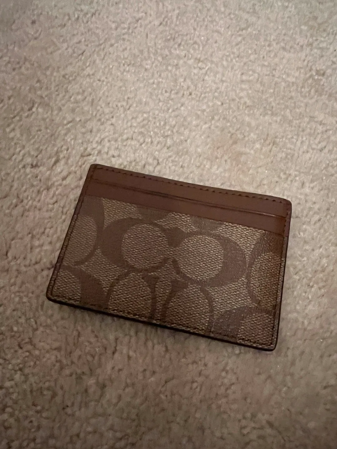 New Coach Card Holder image indicator(2)