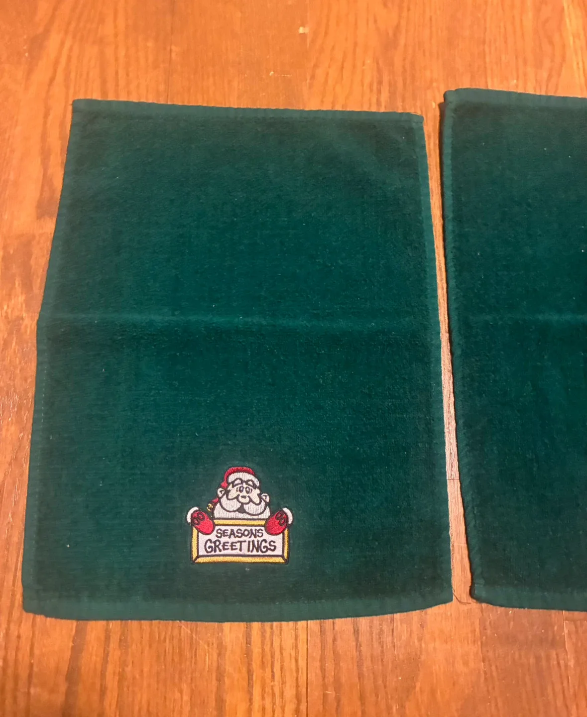 Set of 2 Christmas Hand Towels image indicator(2)