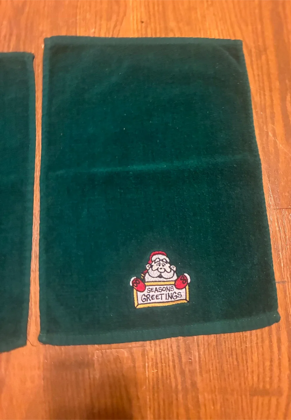 Set of 2 Christmas Hand Towels image indicator(3)