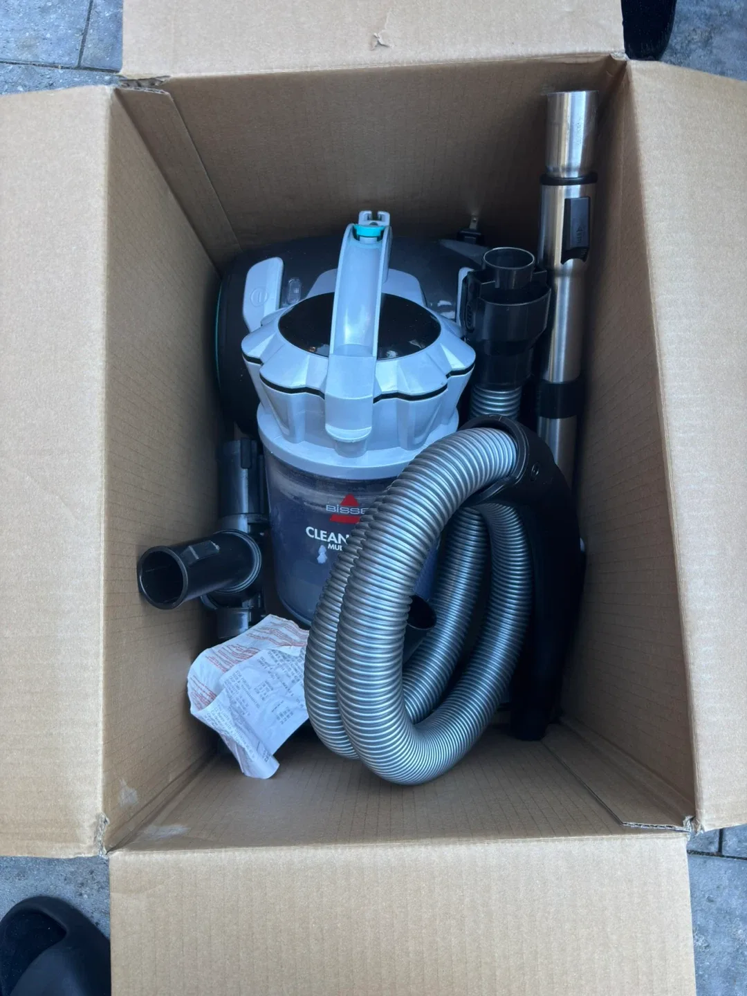 Bissell CleanView Multi-Cyclonic Vacuum image indicator(3)