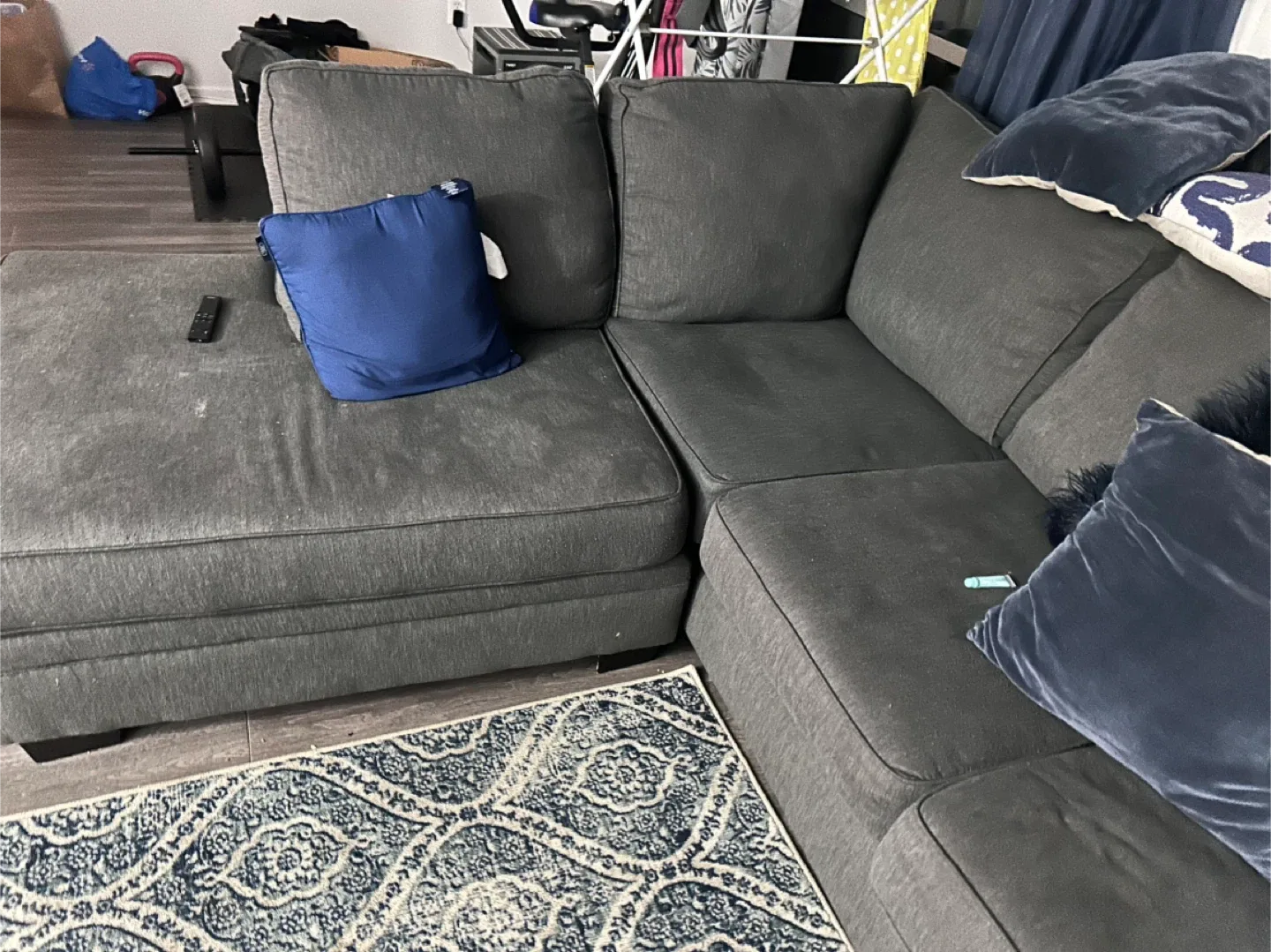 Grey Sectional Sofa image indicator(3)