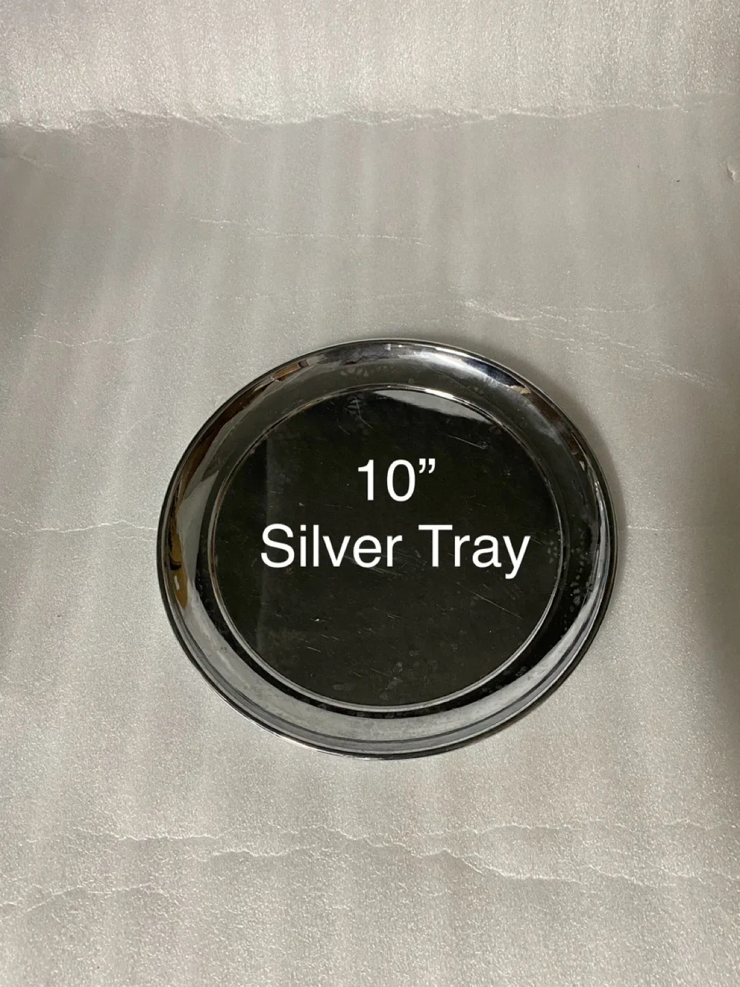 Assorted Home Decor Items image indicator(6)