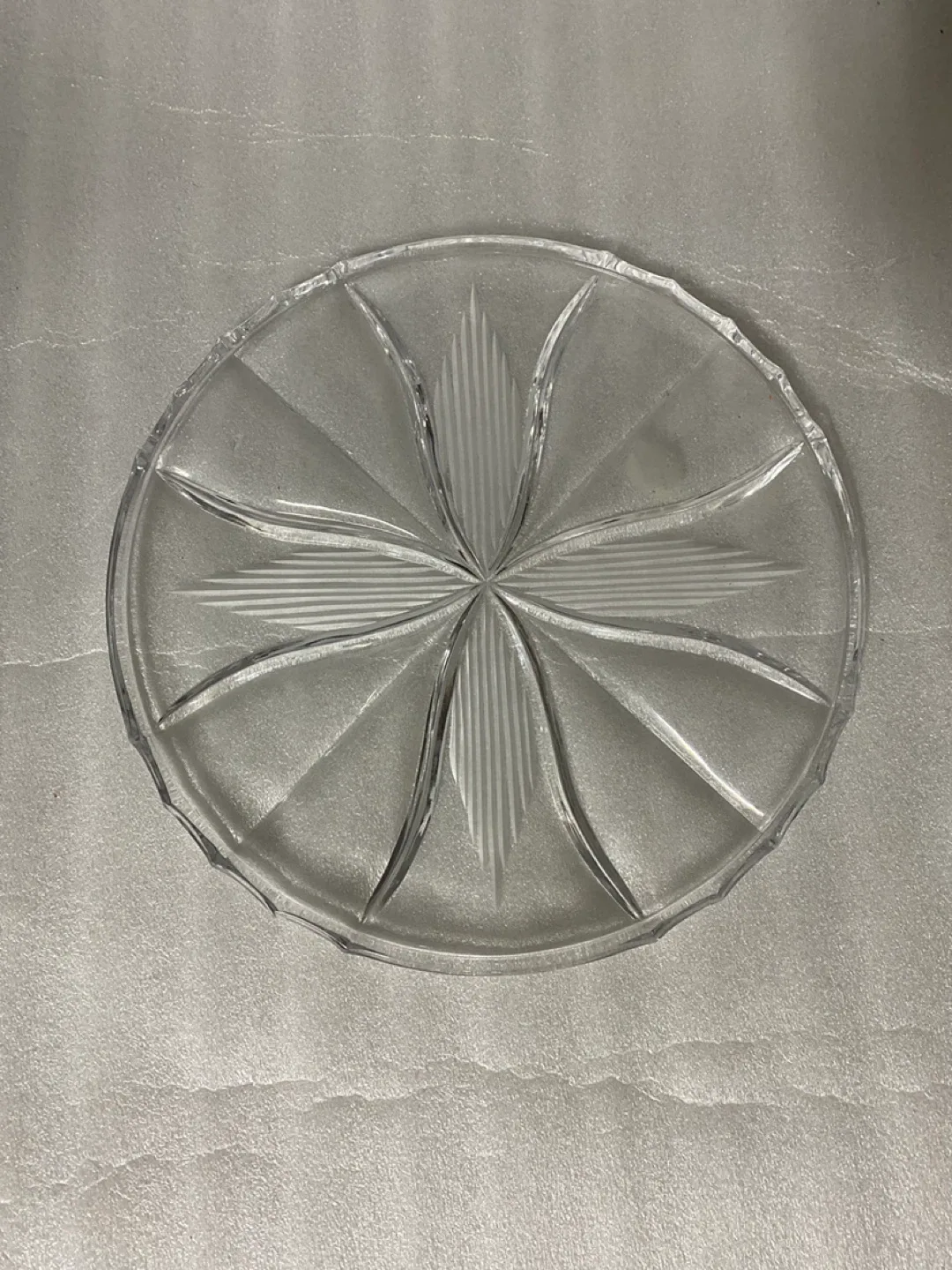 Assorted Home Decor Items image indicator(5)