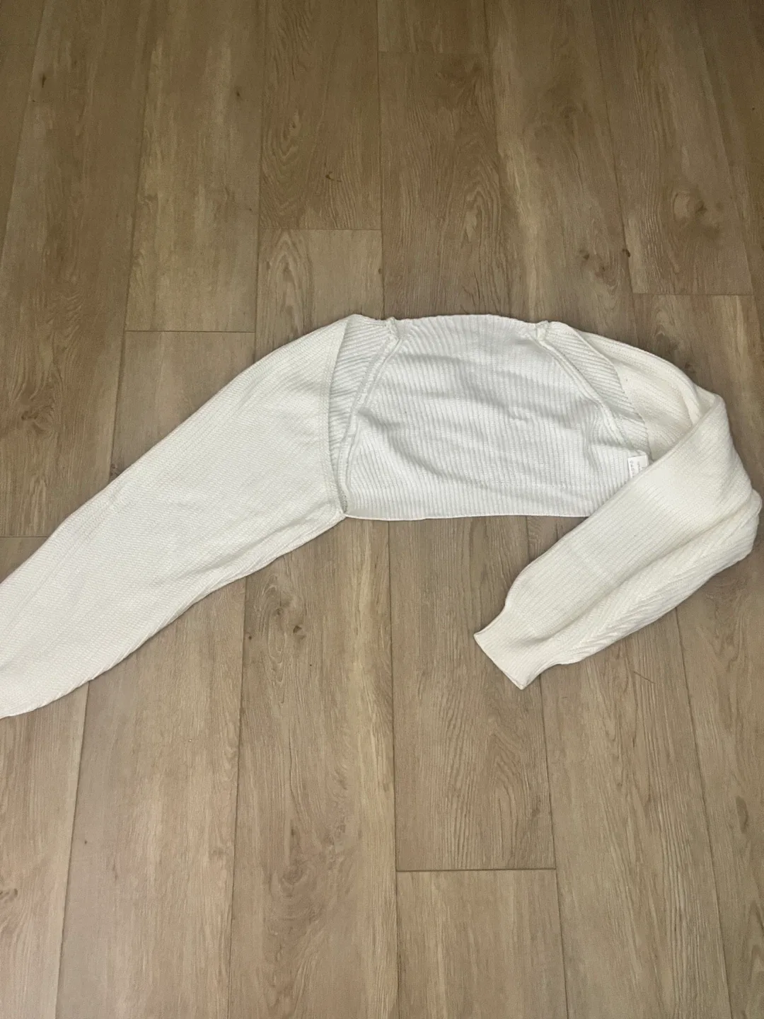 White Long Sleeve Shrug - Size L thumbnail