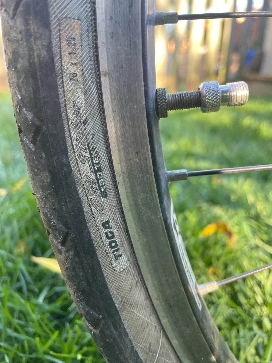 Trek 6500 Mountain Bike - Red/Blue image indicator(5)