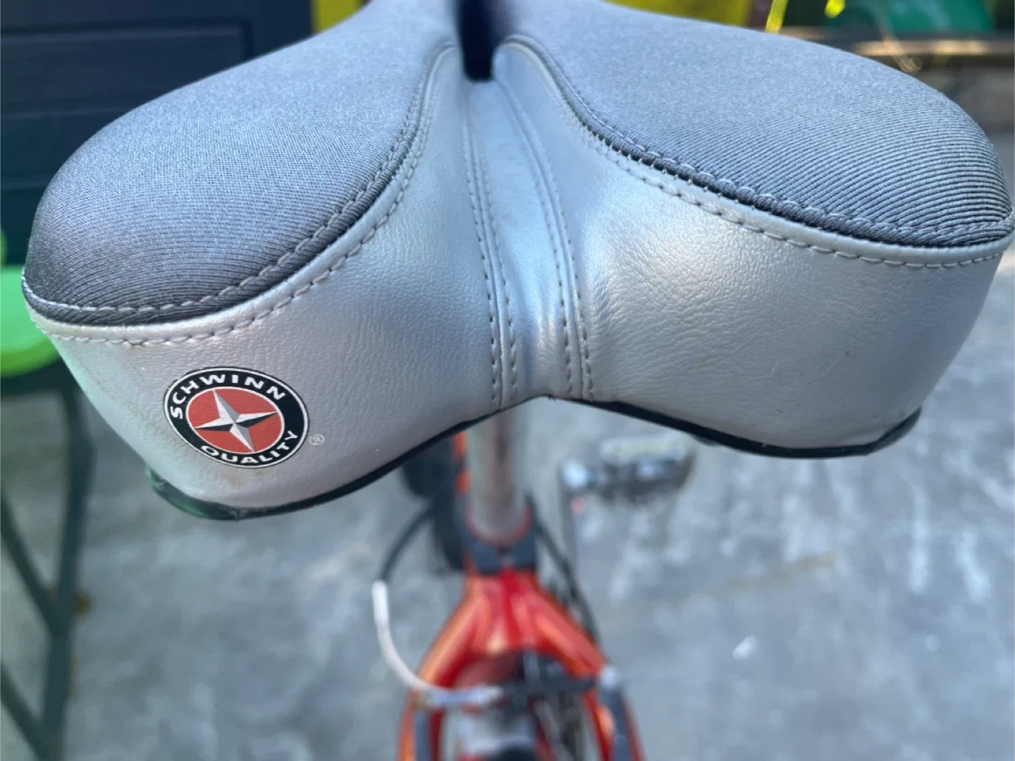 Trek 6500 Mountain Bike - Red/Blue image indicator(9)