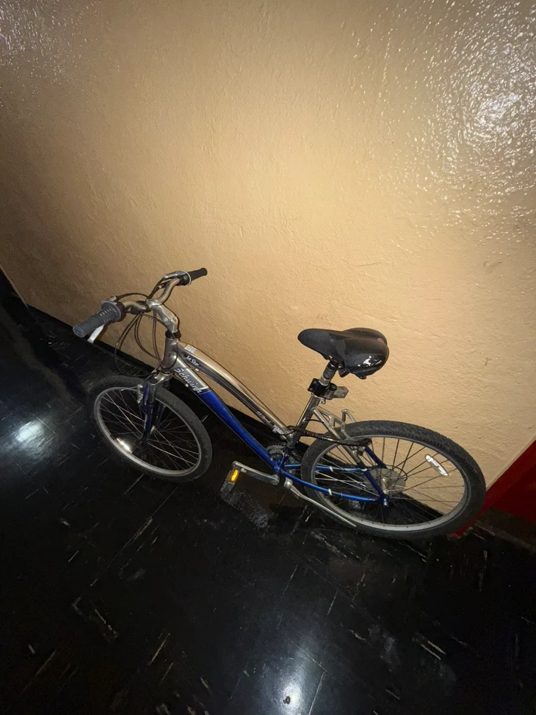 Schwinn Jet Star 21-Speed Bike image indicator(4)