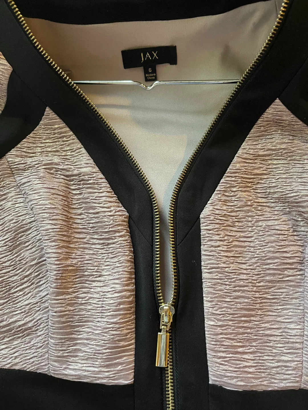 Black & Gold Dress - Size 6 image indicator(3)