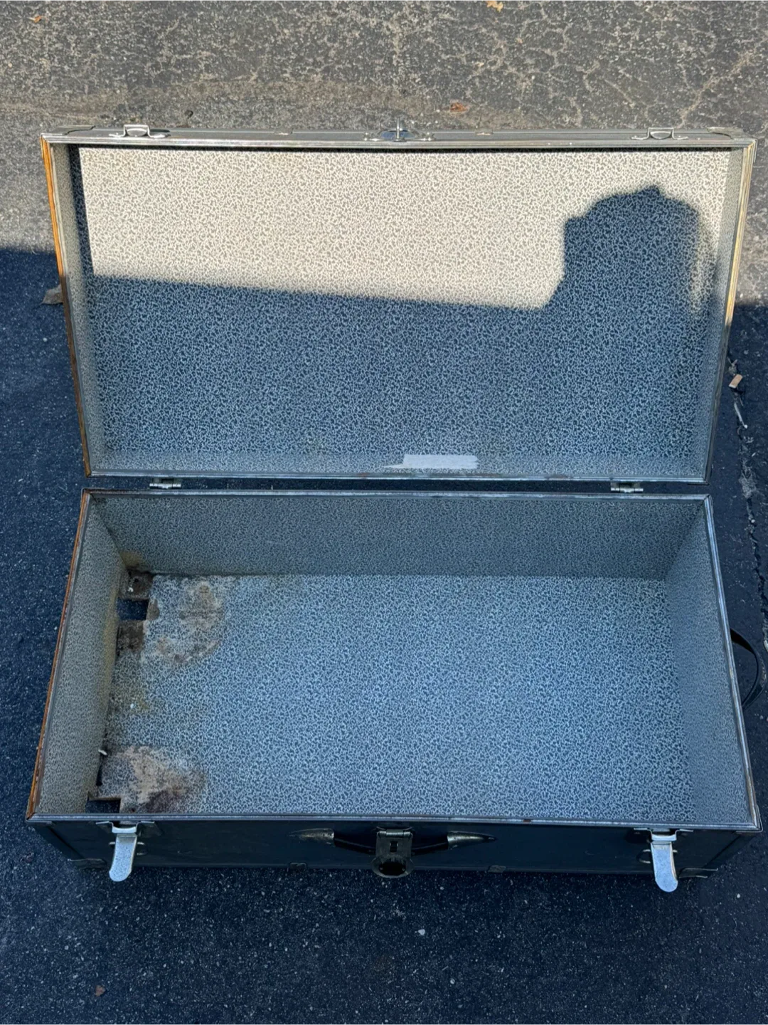 Vintage Seward Trunk image indicator(5)