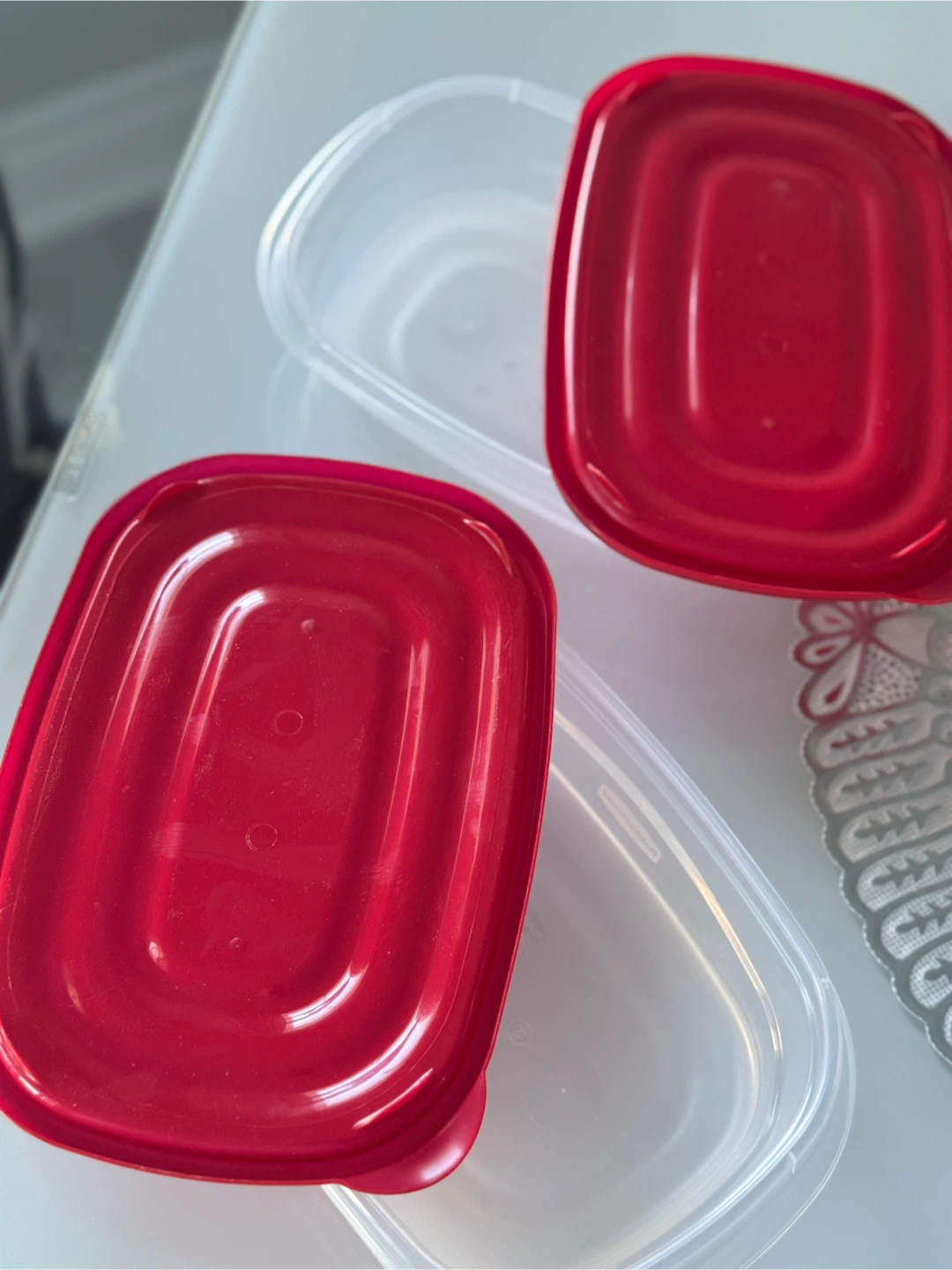 Rubbermaid TakeAlongs Containers with Red Lids - photo 4