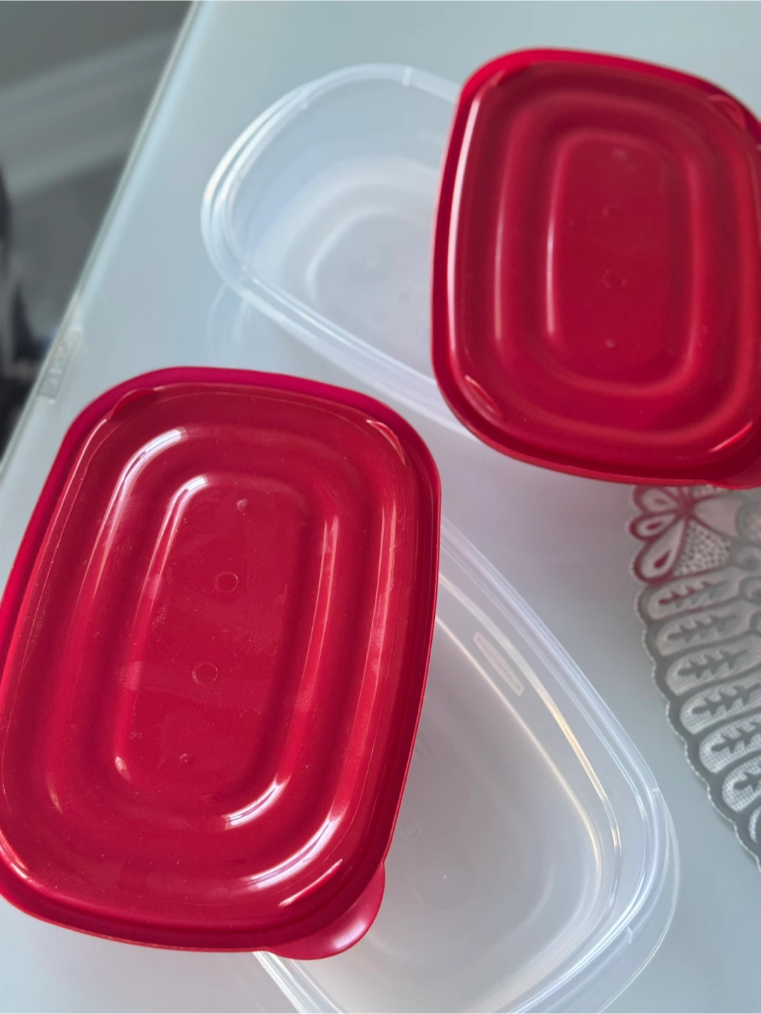 Rubbermaid TakeAlongs Containers with Red Lids - photo 3