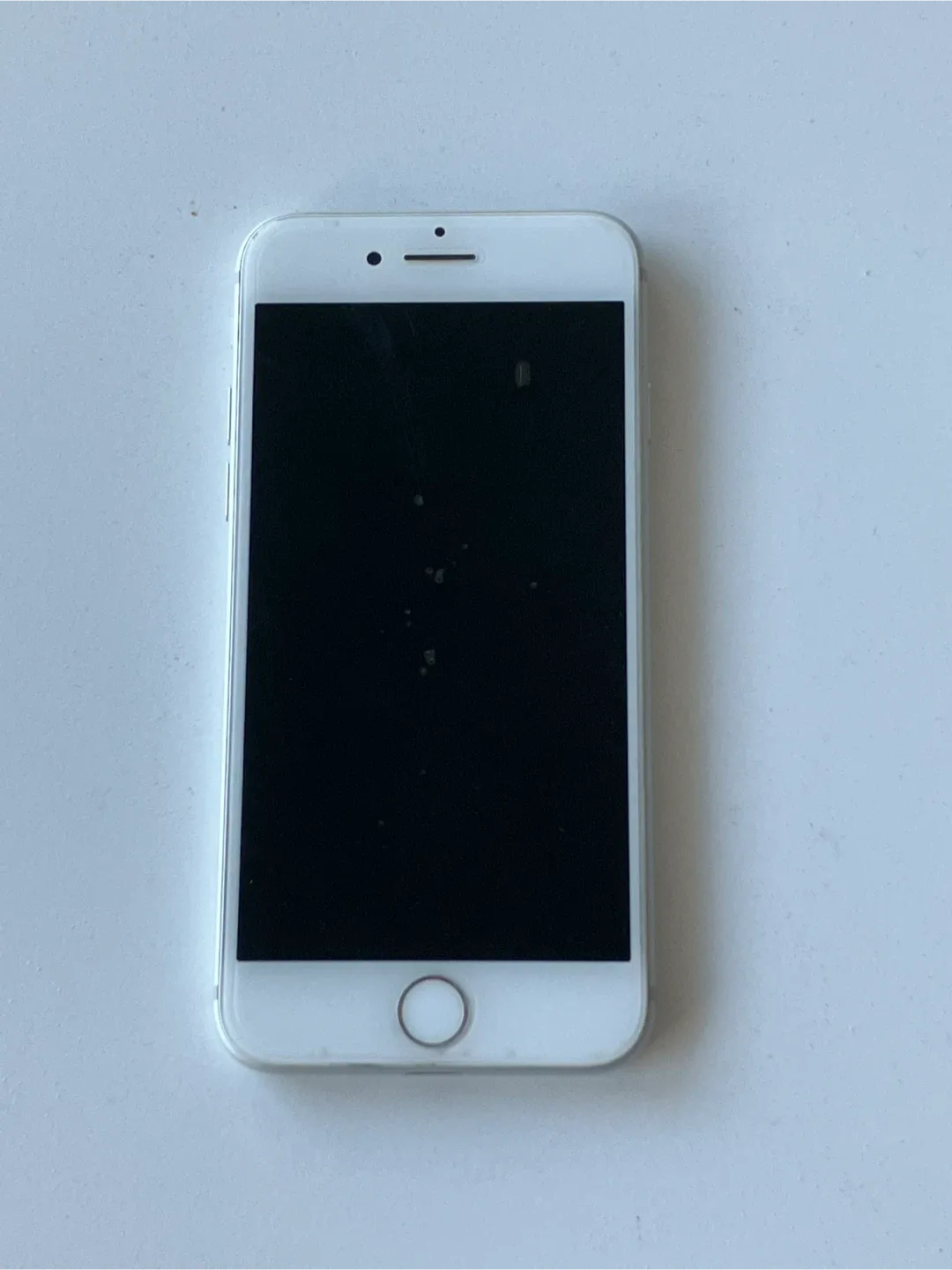 Apple iPhone 7 - Silver image indicator(3)