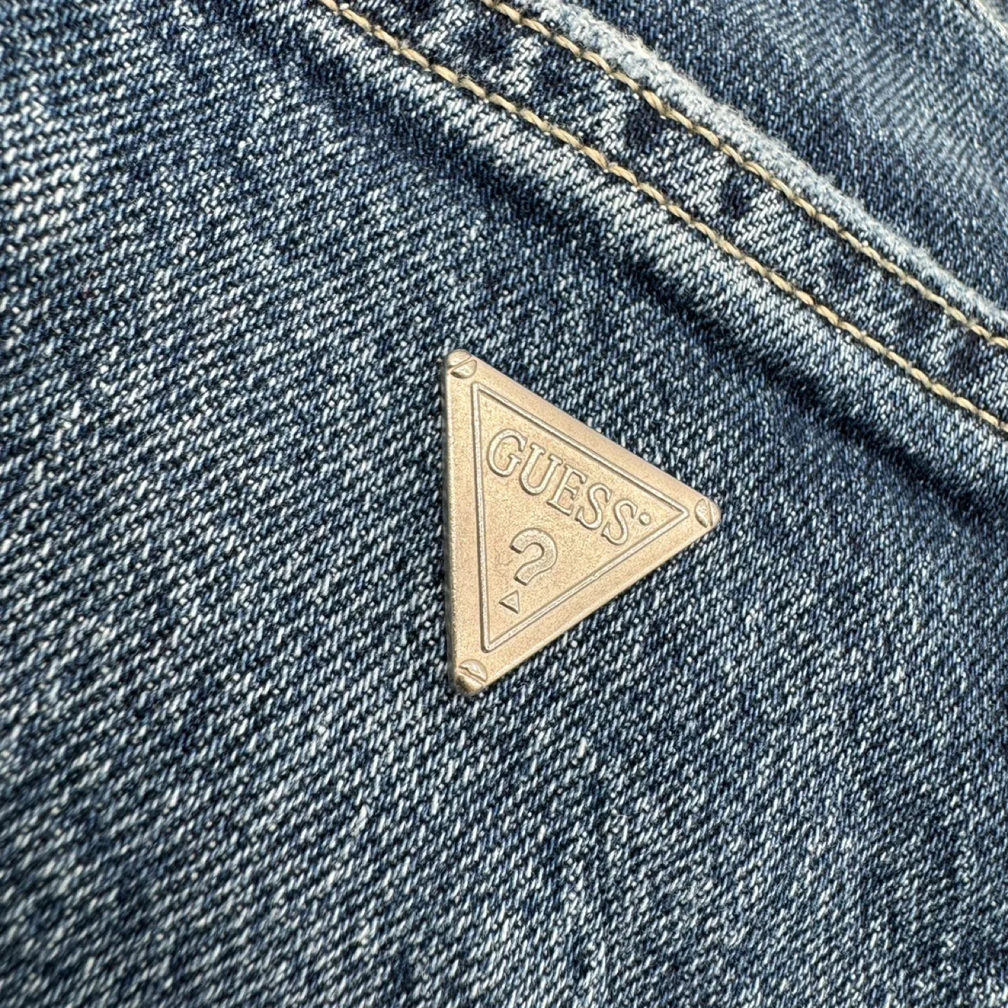 GUESS Women's Jean Shorts 27 RawHem New image indicator(3)