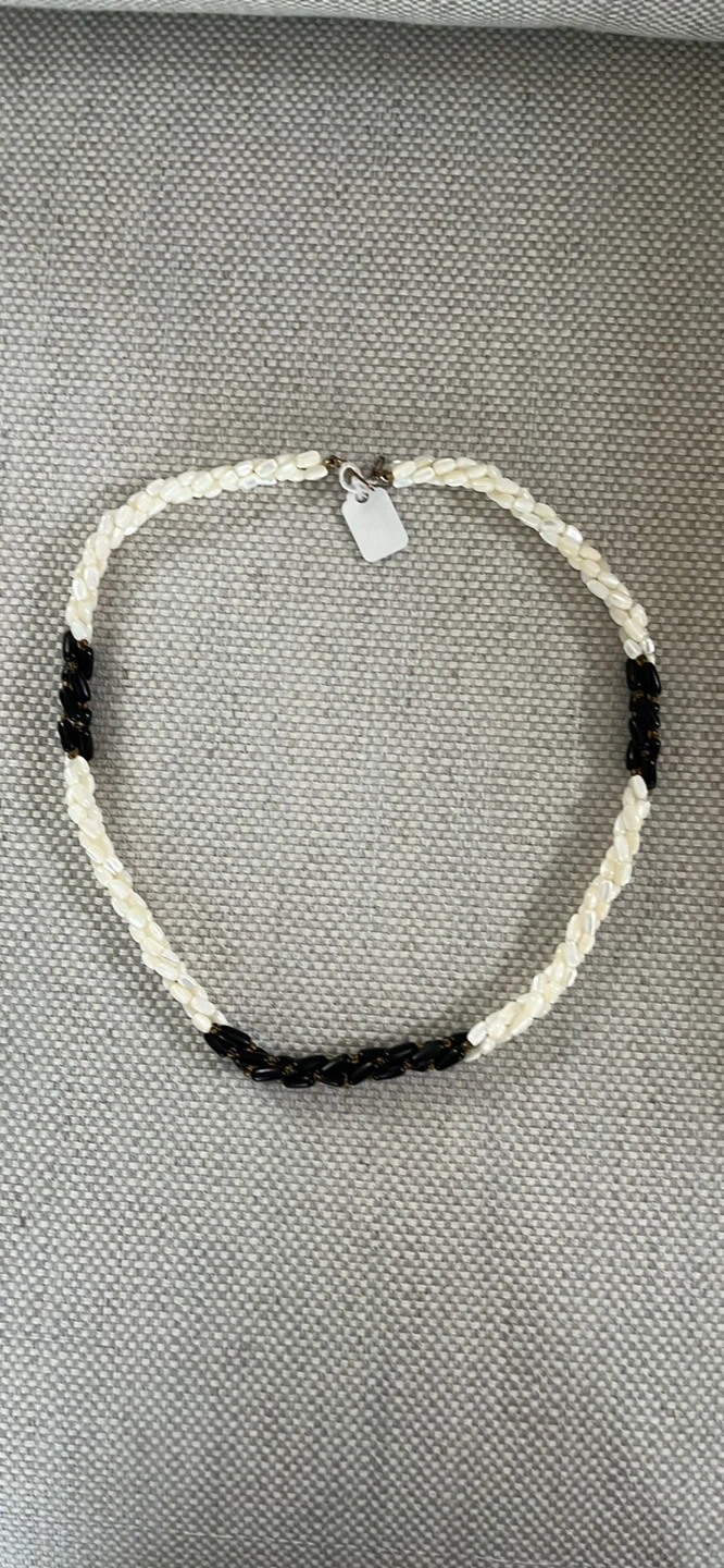 Pearl & Black Bead Necklace