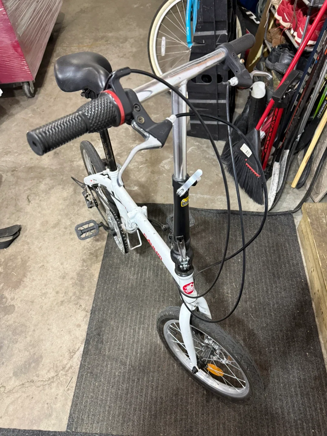 Sanhm Folding Bike - Compact & Portable image indicator(5)