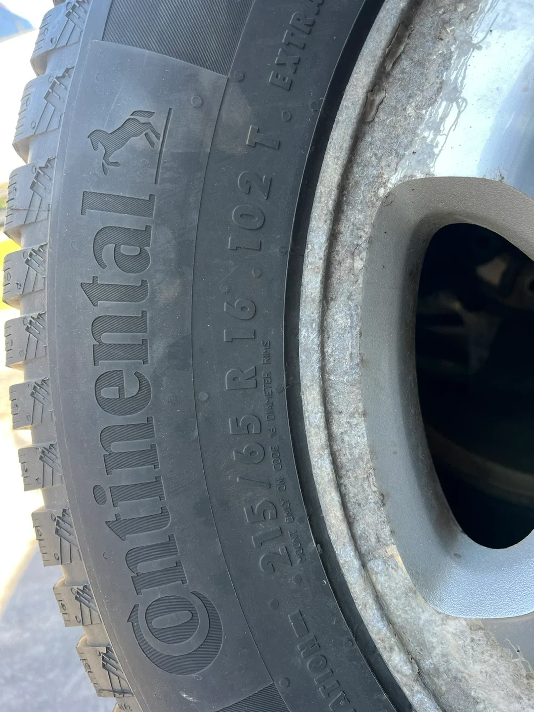 Continental Winter Tires - Set of 4 image indicator(6)