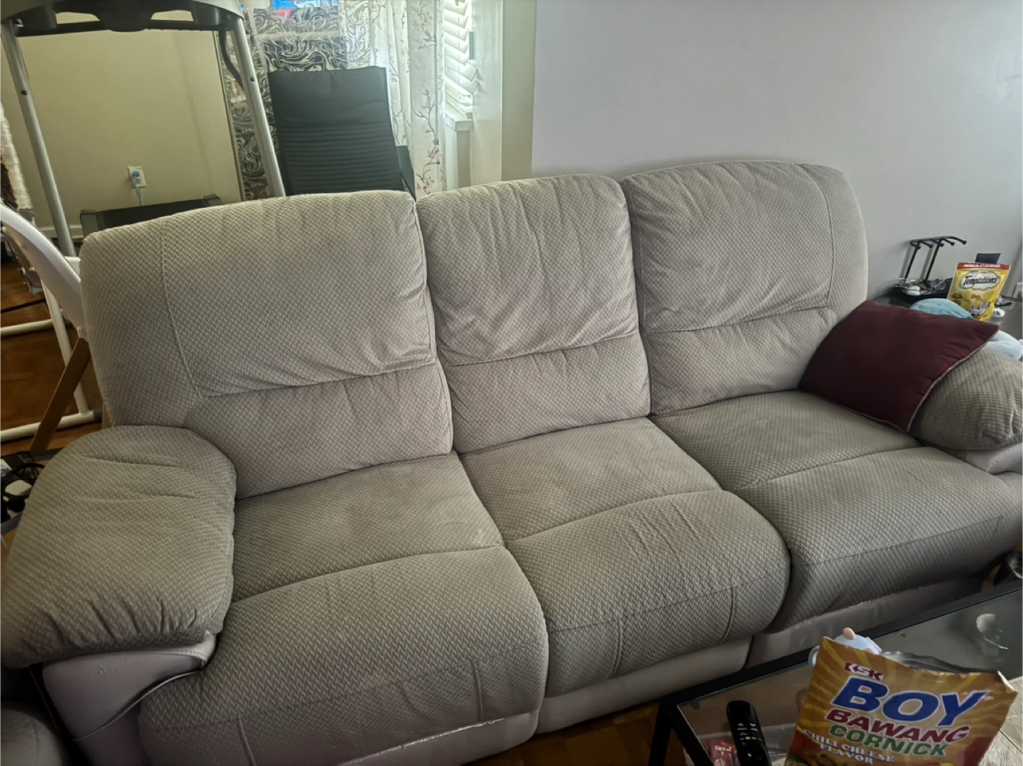 Comfortable Beige Reclining Sofa and Chair Set - photo 2