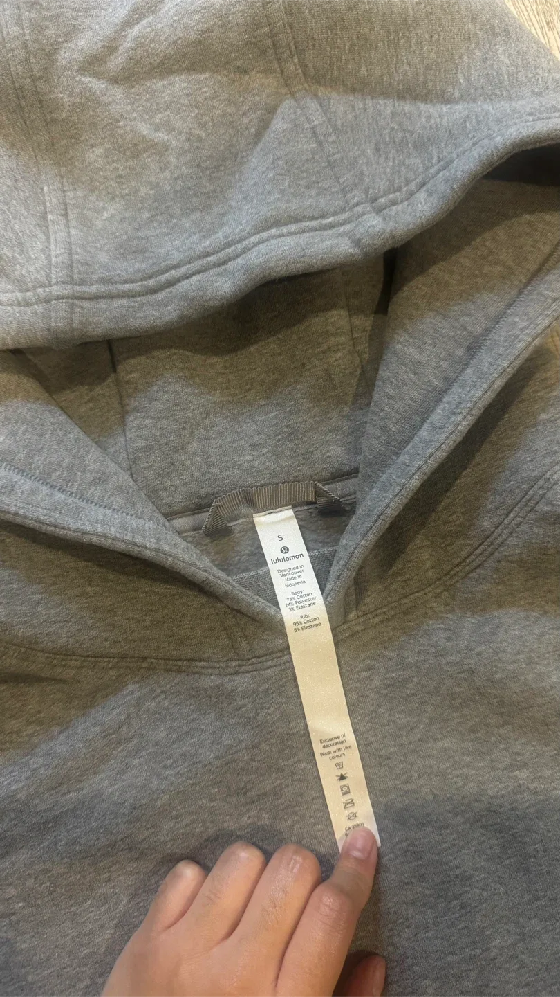 Lululemon Grey Hoodie - Size S image indicator(3)