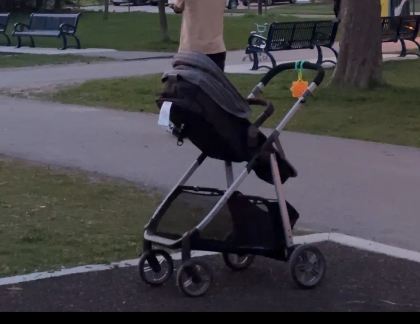 Evenflo Omni Plus Stroller - Grey image indicator(6)