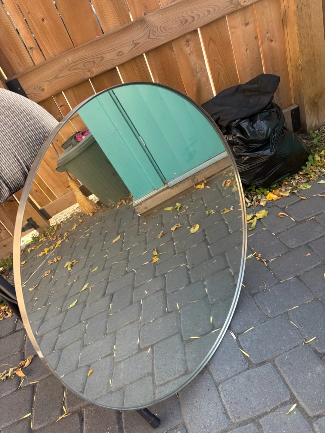 Round Mirror - photo 3